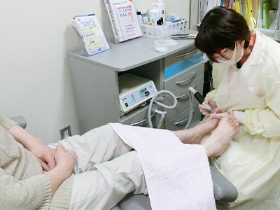 フットケアの様子